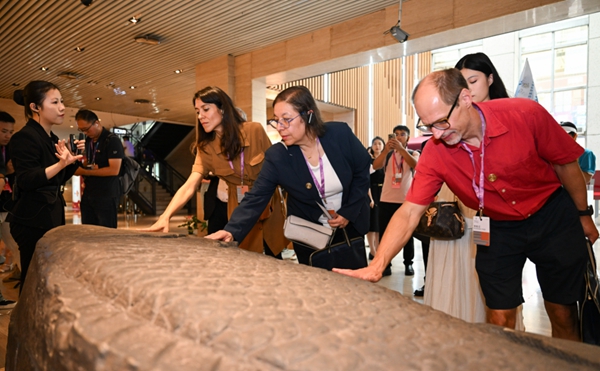 白鹤梁水下博物馆，嘉宾在此参观。（资料图）记者 谢智强 摄