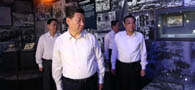 Xi stresses peace on visit of war exhibition