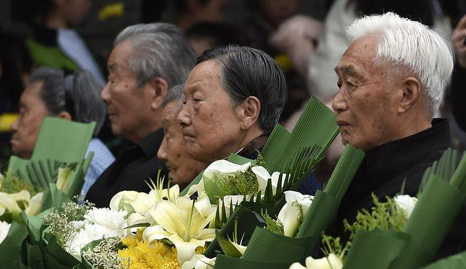 春节前全城联动 慰问南京大屠杀幸存者