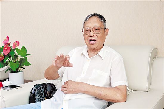 专访谢晋元次子谢继民——“八百壮士”背后的故事